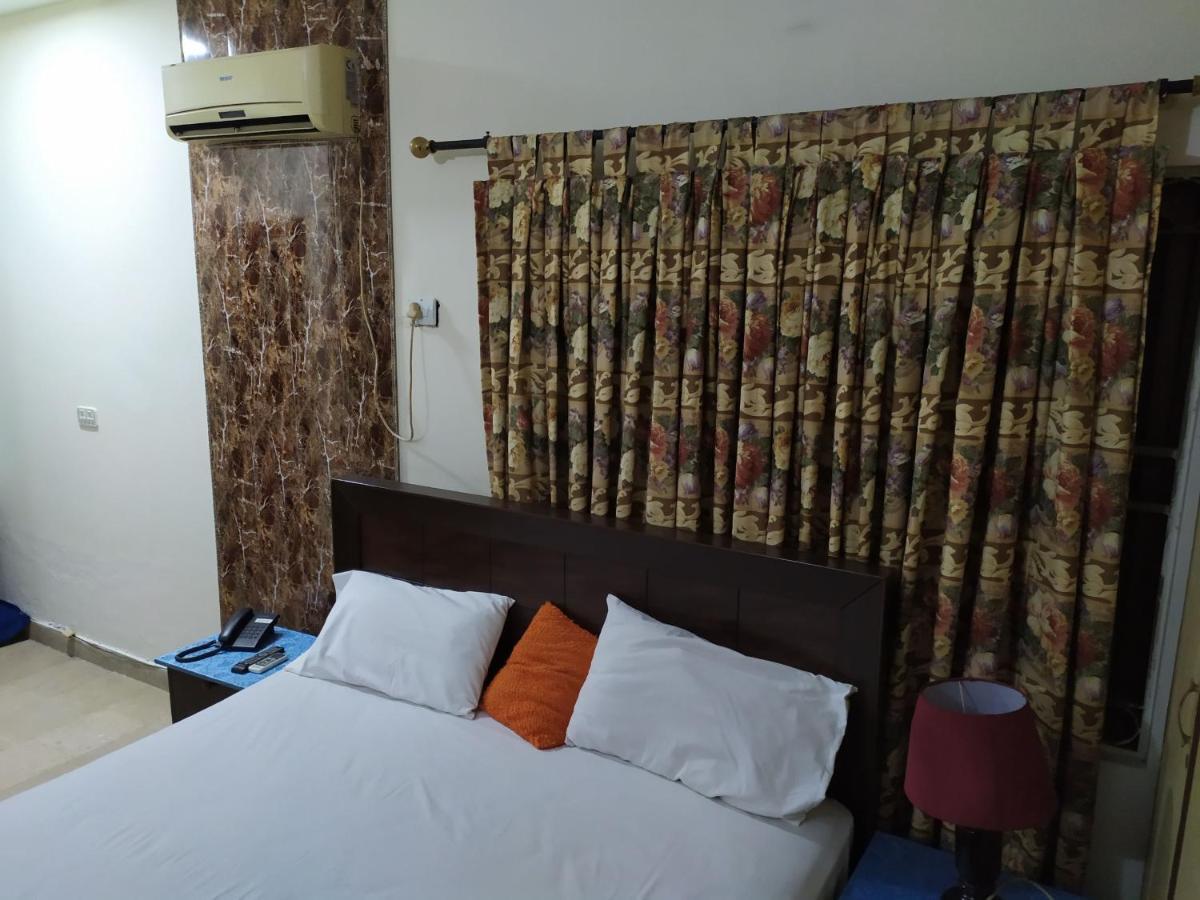 Hotel Sweet Inn Lahore Exterior photo
